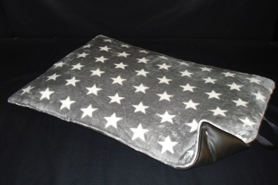 Reiseliege Wellnessfleece 135x100 cm Sterne grau